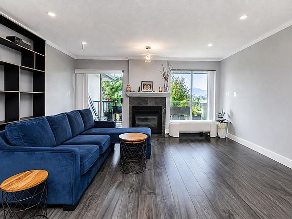 2nd image of 8533 Broadway St #36