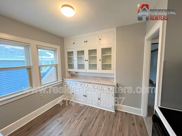 2768 S Adams Ave #UPPER — Photo 8
