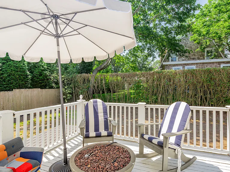 15 Indian Hill Rd — Photo 12