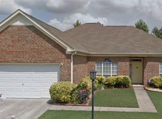 121 Crestmont Ln, Pelham, AL 35124