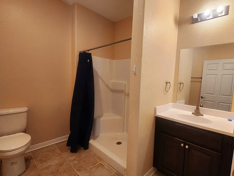 502 Migl St #B — Photo 30