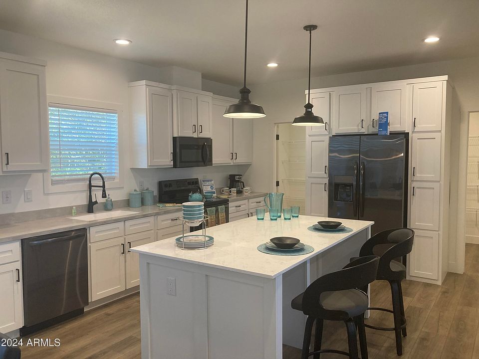 1st image of 4439 E VISTA GRANDE --
