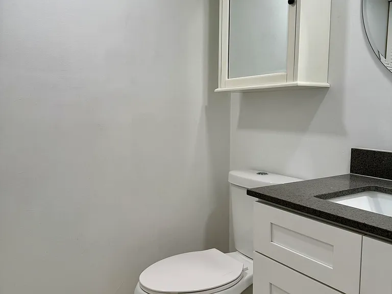 514 Piedmont F #K — Photo 6