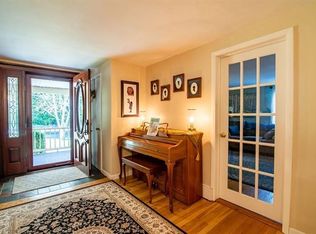 23 Old Turnpike Rd, Thompson, CT 06277