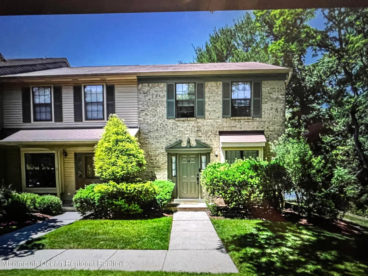 3 bed, 2.5 bath, 1254 sqft, $3,300 — Photo 4