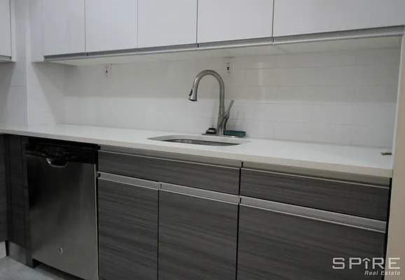 Rented by Spire Group | media 10