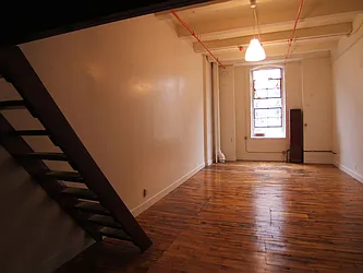 Rented by Joel Weisz, LREB