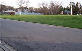 1st image of 3201 Amanda Dr