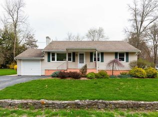 2 Reno Rd, Poughkeepsie, NY 12603