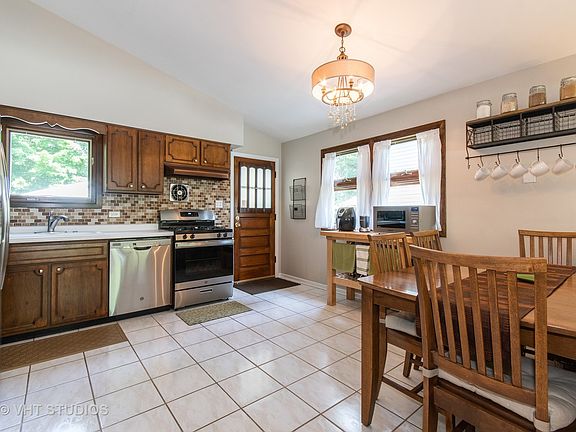 4th image of 53 N Glenview Ave