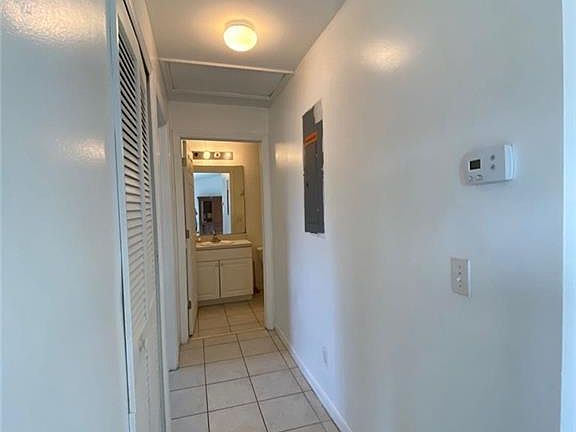 5th image of 4721 Douglas Ln