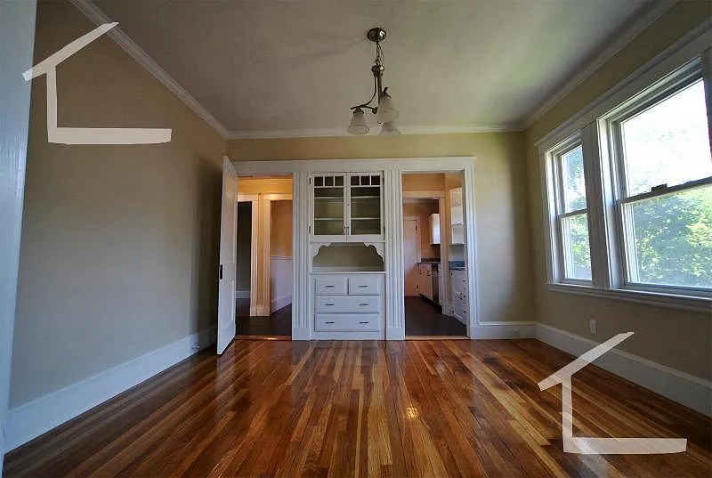 2 bed, 1100 sqft, $3,000 — Photo 2