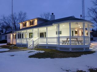 314 E Lincoln Ave, Hartford, WI 53027
