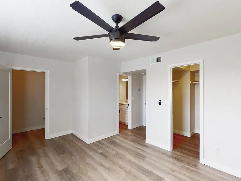Aurora Villas — Photo 46