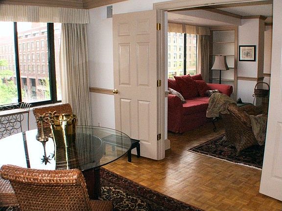Dining to Living Rm