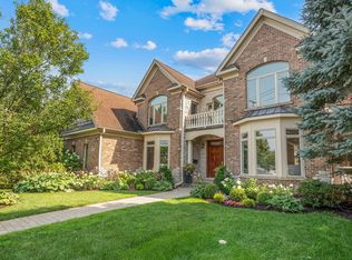 2303 Old Glenview Rd, Wilmette, IL 60091