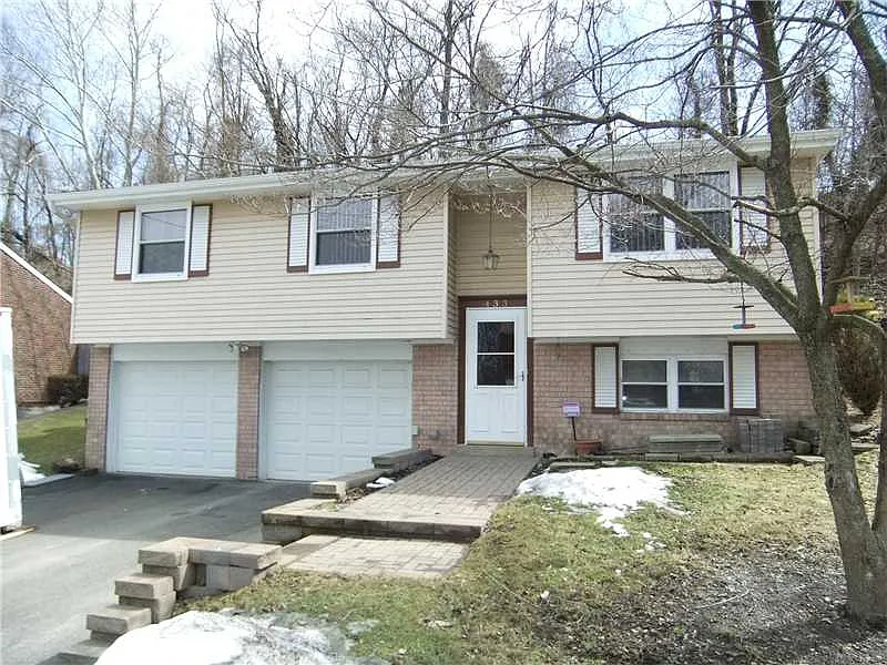 433 Cypress Hill Dr photo 1