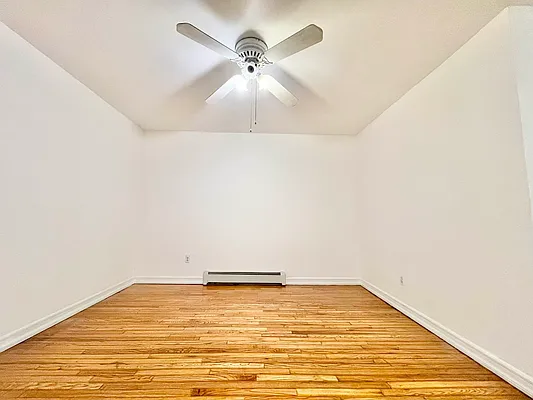 Rented by Century 21 Premier  | media 14