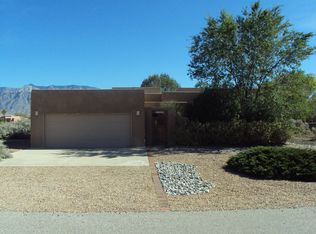 120 Martha Ct, Corrales, NM 87048