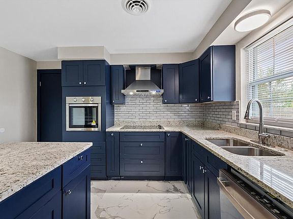 5th image of 5900 AVOCADO STREET