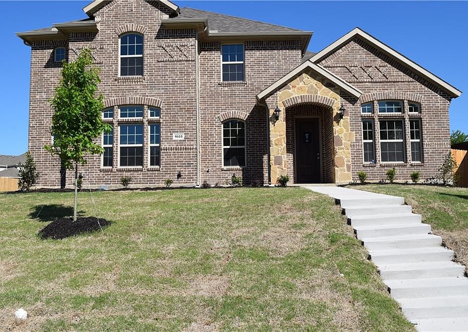 1st image of 1605 Sagewood Dr