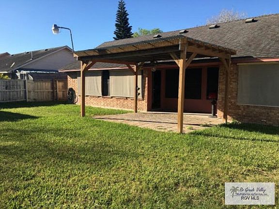 5th image of 1530 Capistrano Dr
