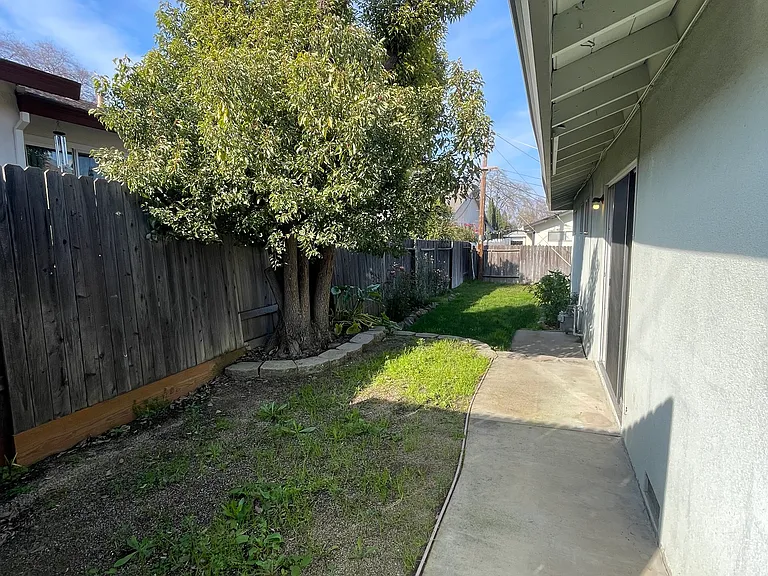 7177 Palm Ave #7177 — Photo 17