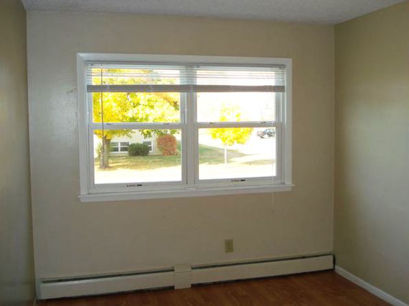705 3rd St East Apartments, Monticello, 705 E 3rd St, Monticello, MN 55362