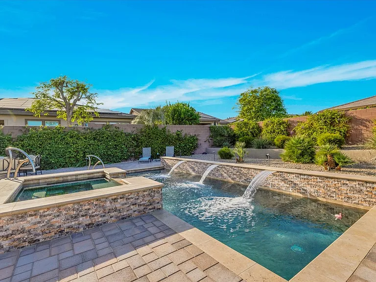 51535 N Two Palms Way — Photo 35