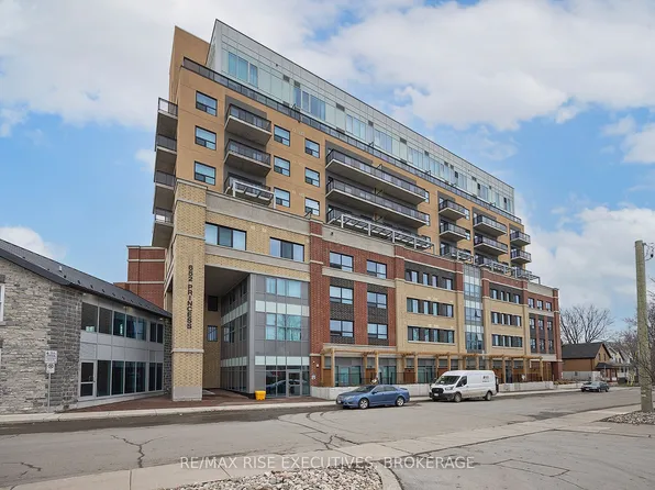 652 Princess St #423, Kingston, ON K7L 1E5