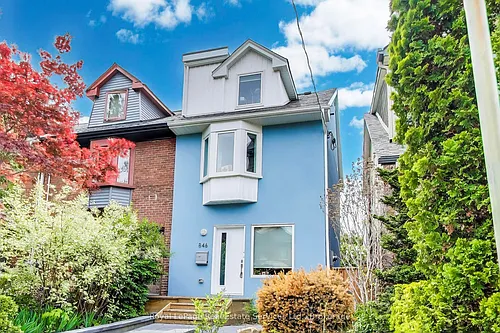 846 Carlaw Ave #MAIN Photo 1