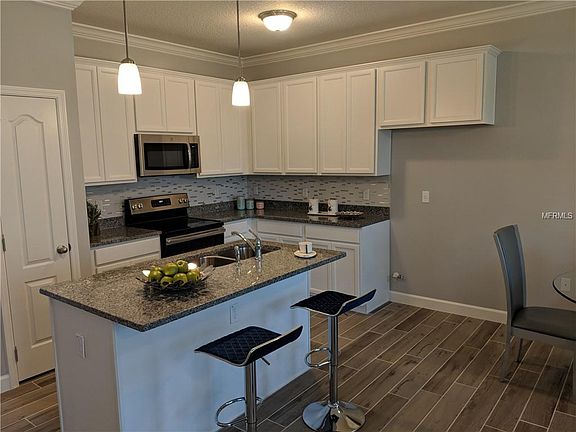 4th image of 3245 Crown Jewel Ct