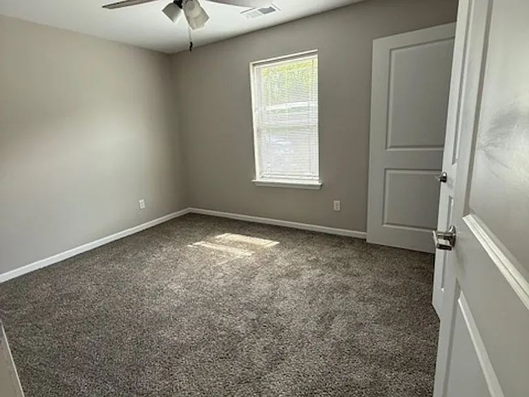 Cypress Ridge Apartments — Photo 35
