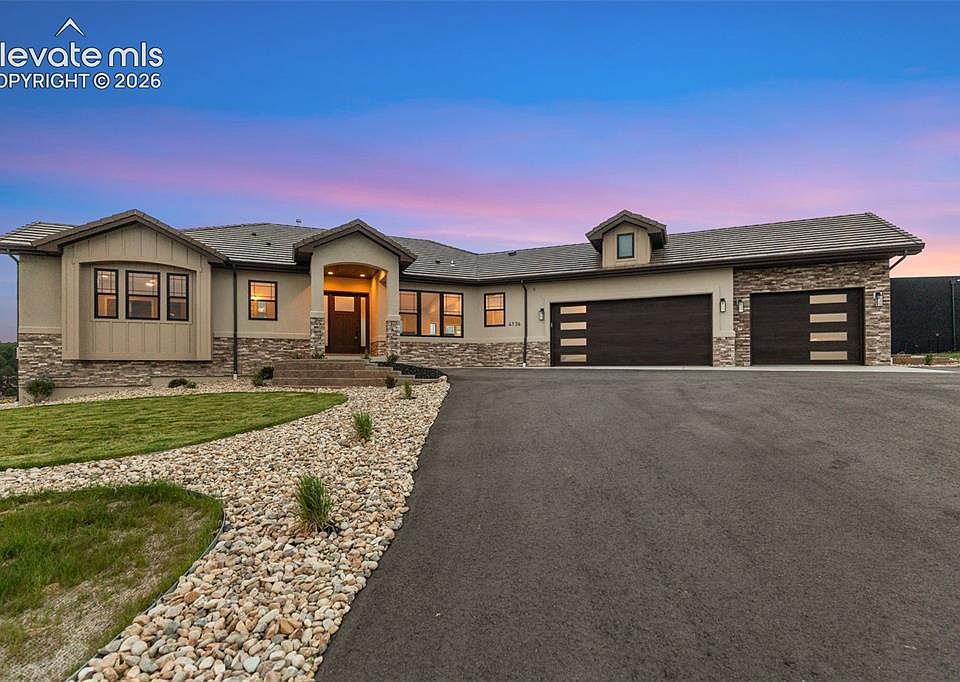 1st image of 4136 Pinehurst Cir