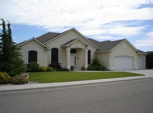 3613 S Green St, Kennewick, WA