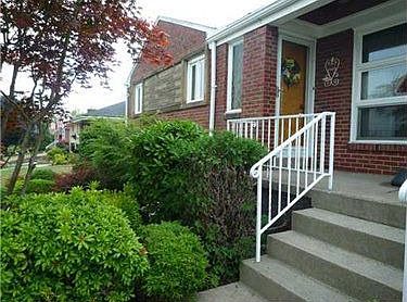 2nd image of 531 Glowood Dr