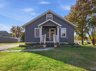 450 Saint Joseph St, Florissant, MO 63031
