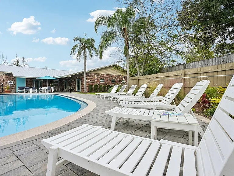 Sea Oats Apartments — Photo 6