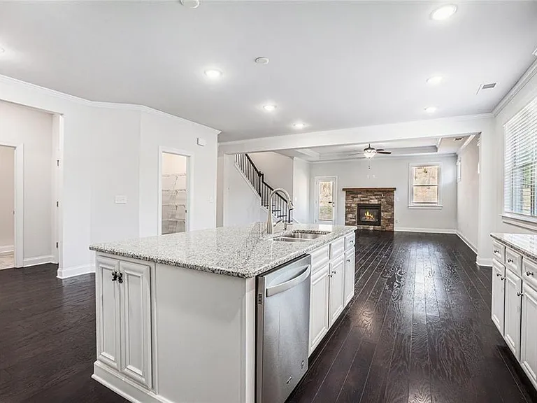 5749 Creek Indian Dr — Photo 10