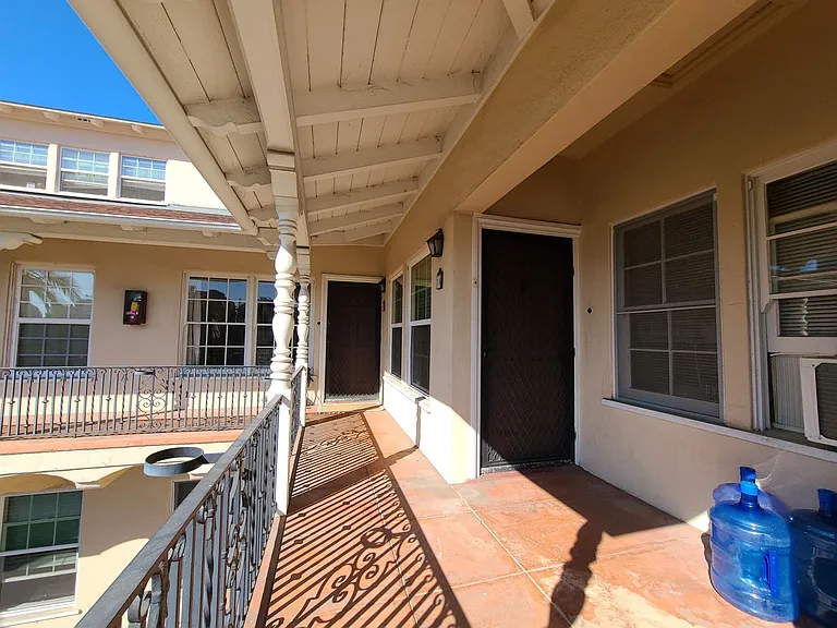 510 Upas St #10 — Photo 10