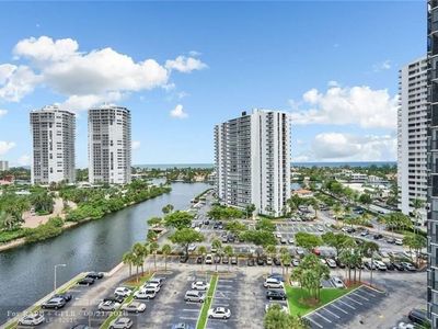 3701 N Country Club Dr APT 909, Aventura, FL, 33180