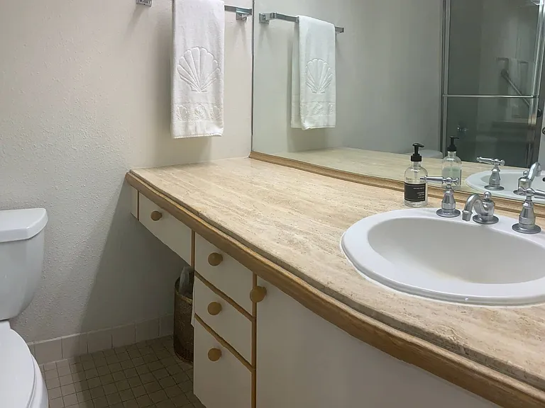 1122 Colorado St #1108 — Photo 7