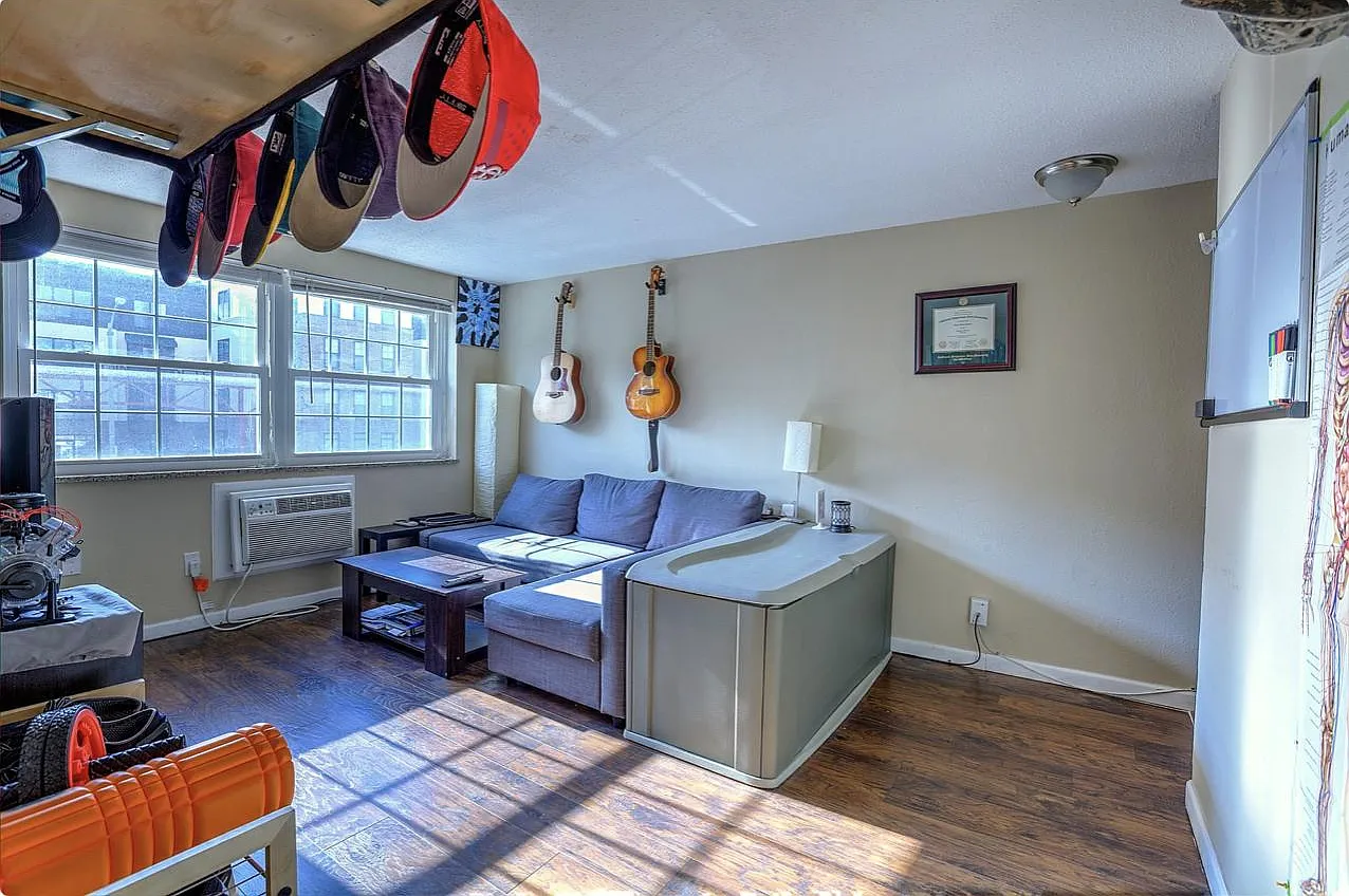 1 bed, 650 sqft, $863 — Photo 3