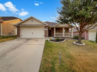 9808 Sterlinghill Dr, Fort Worth, TX 76108