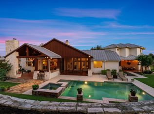 1043 Twin River, Canyon Lake, TX 78133