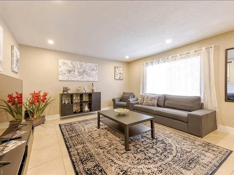 4605 Bayshore Dr #G2 — Photo 4