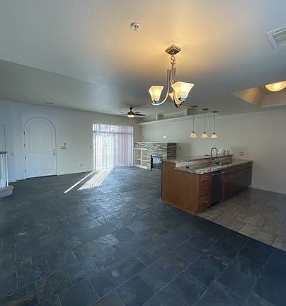3rd image of 2050 S Josephine St #15722235