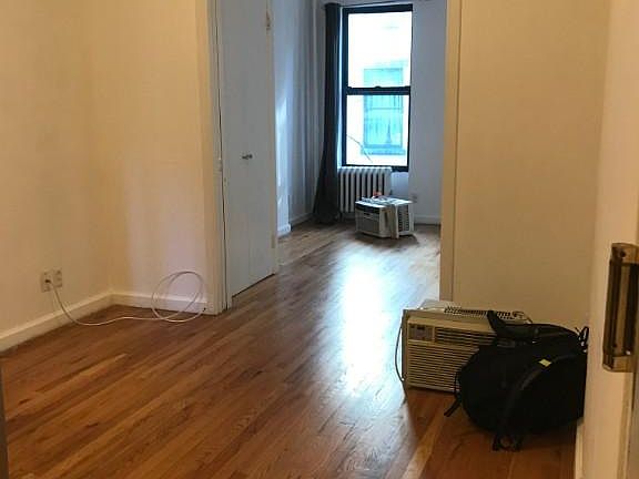 4th image of 229 W 15th St APT 3C