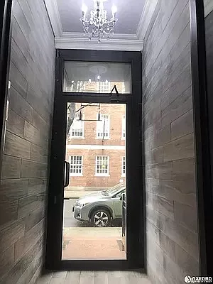 Rented by Oxford Property Group | media 25