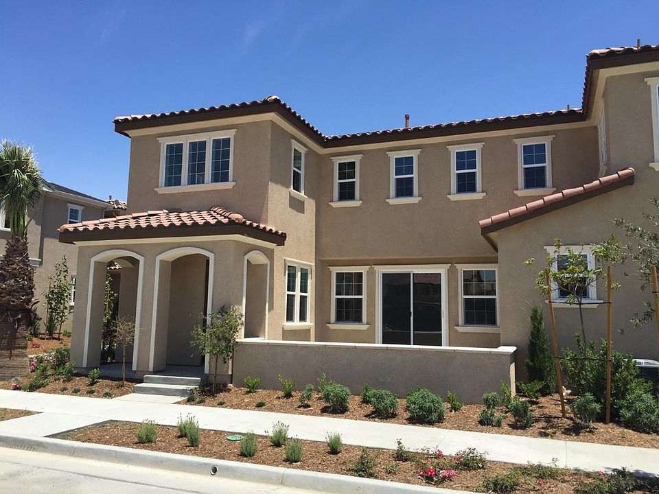 1st image of 6102 Rosewood Way